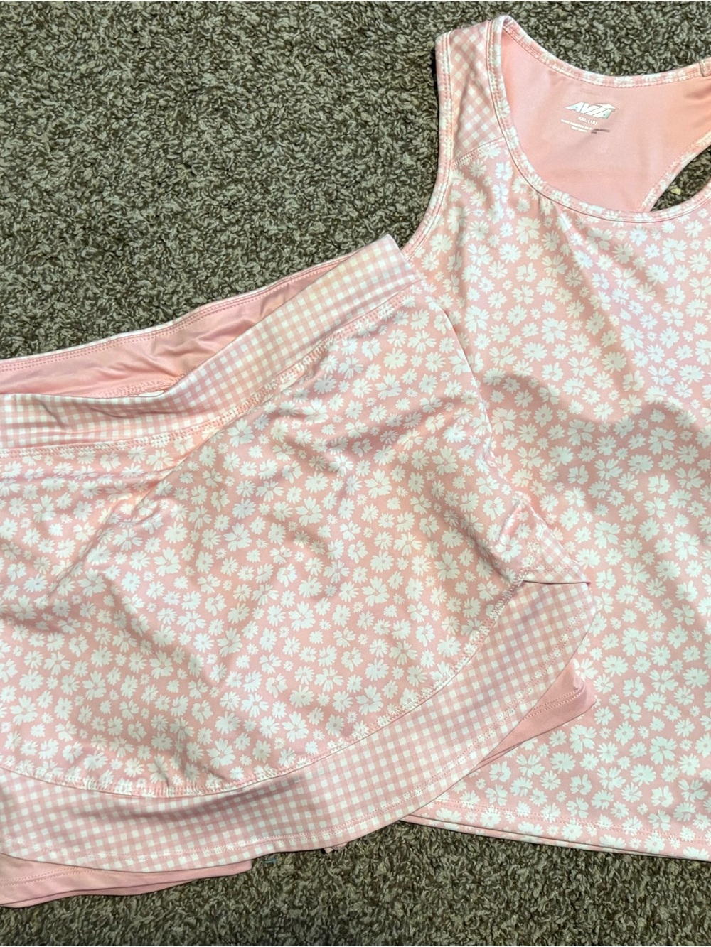 Avia Pink Daisy Print Athletic Tank and Skirt Set NWOT
